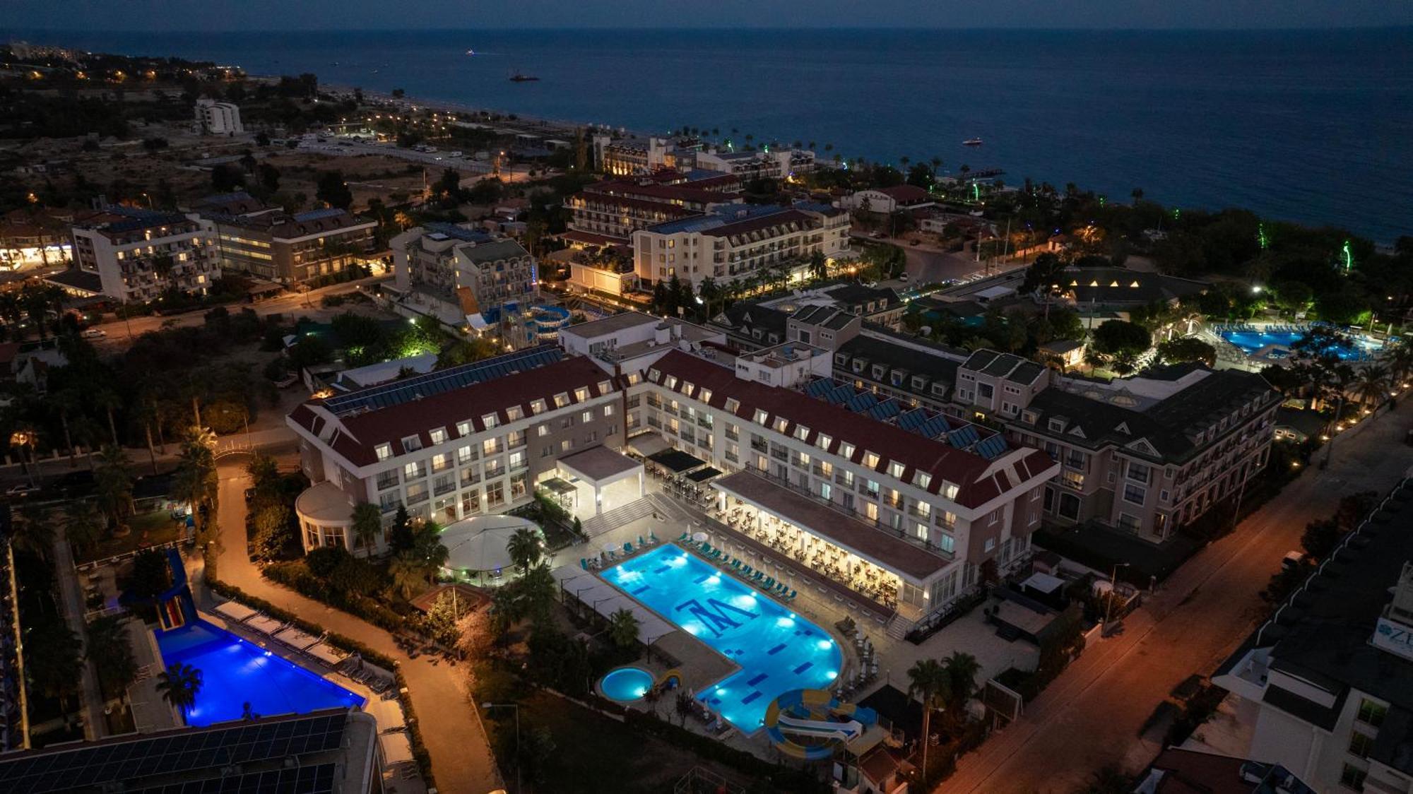 White Lilyum Hotel Antalya Exterior photo